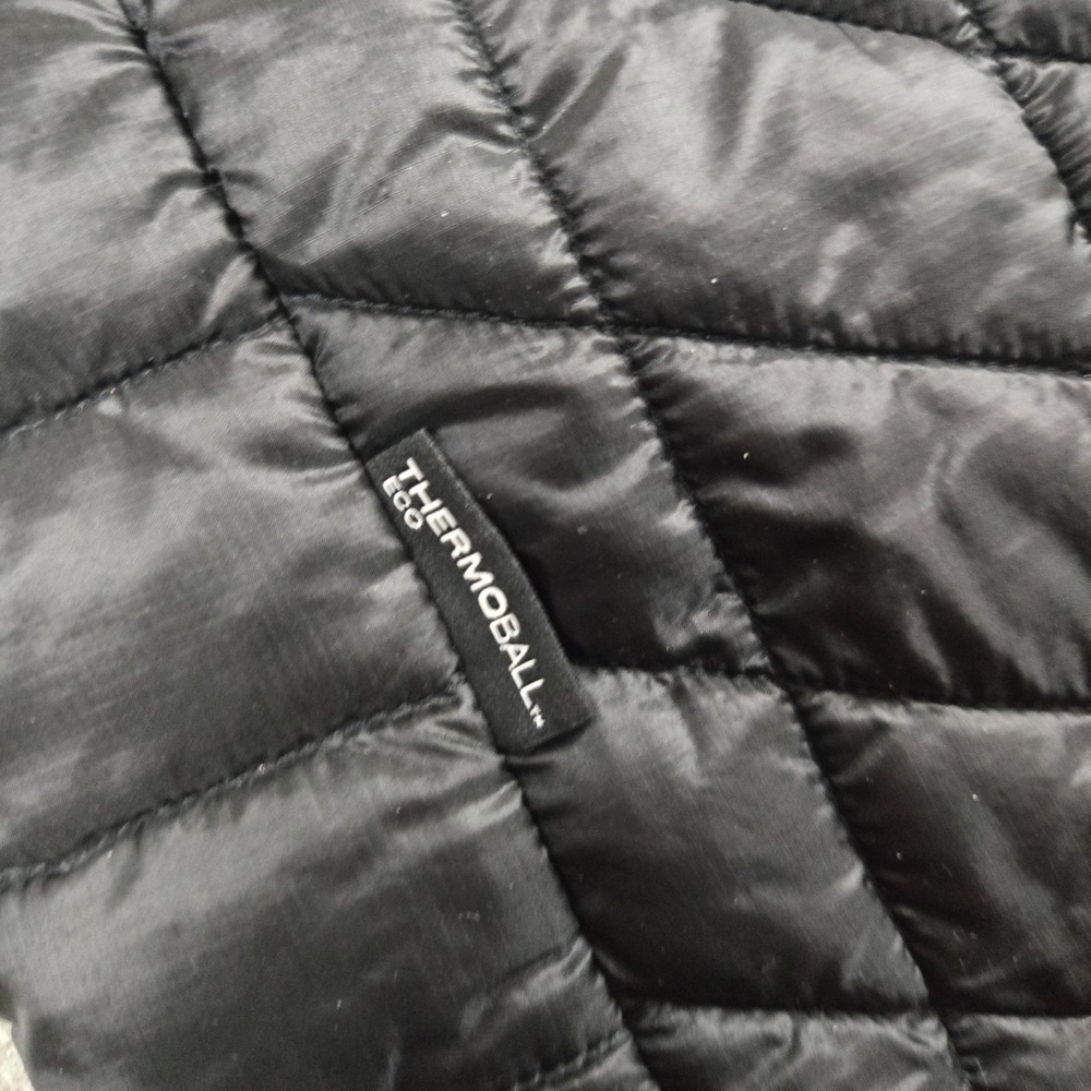 The North Face Thermoball Eco Vest Mens XXL Black Quilted Puffer Gorpcore Hiking - Picture 9 of 16